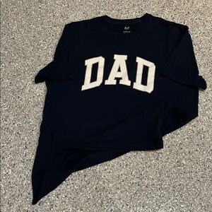 GAP Men’s  Dark Blue 'DAD' Tee size L